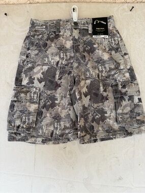 art class Gray Camo Cargo Shorts